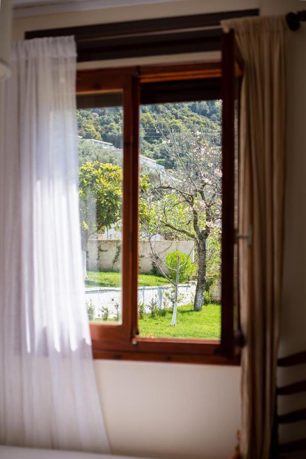 To Ktimataki Villa อากิออส กอร์ดิออส ภายนอก รูปภาพ